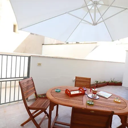 Delightful Caterinas House In Holiday home *